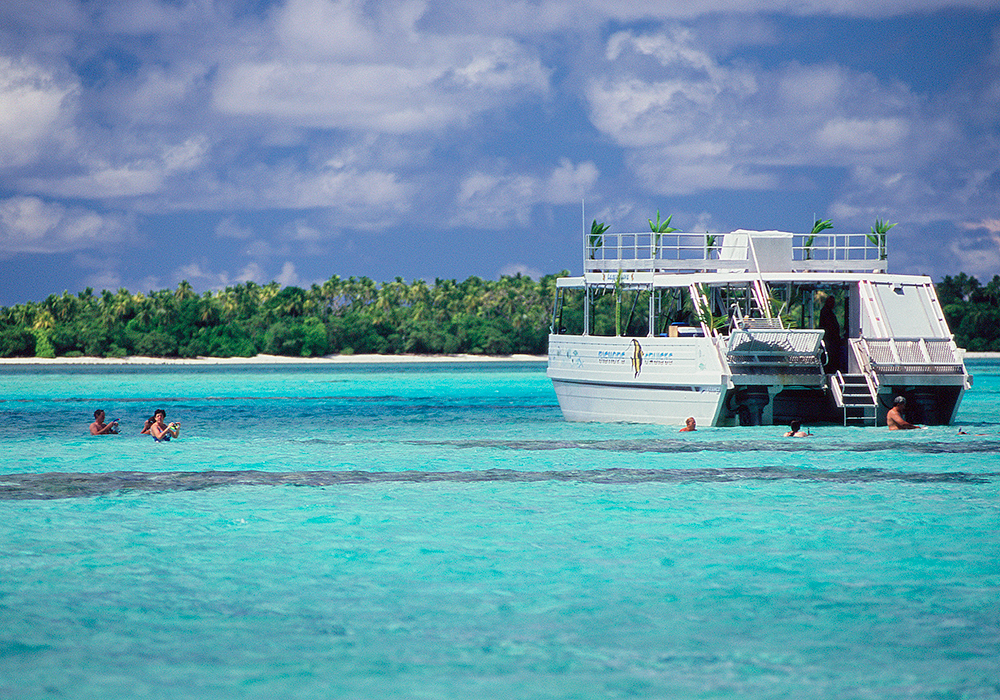 Cooköarna. Bishops Lagoon Cruise