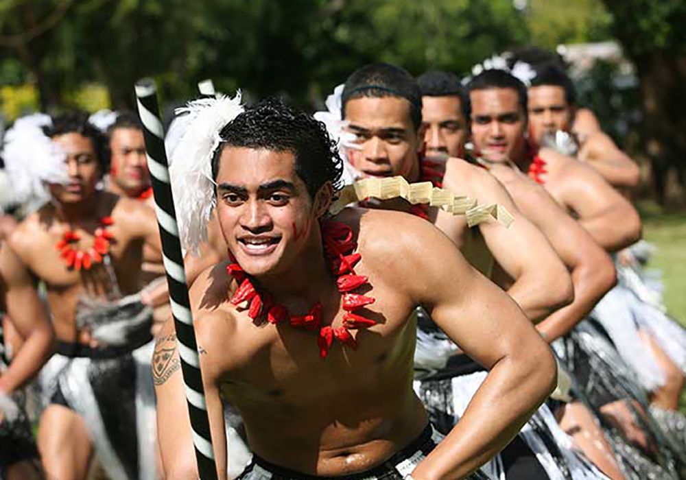 Tonga. Tonga Dancers